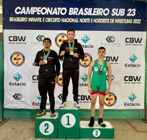 enses conquistam 19 medalhas em campeonato de luta livre no RJ