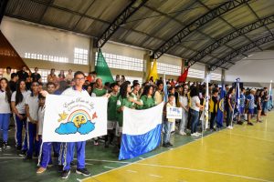 Jogo, dança e exposição: Copa das Confederações já começou nas escolas