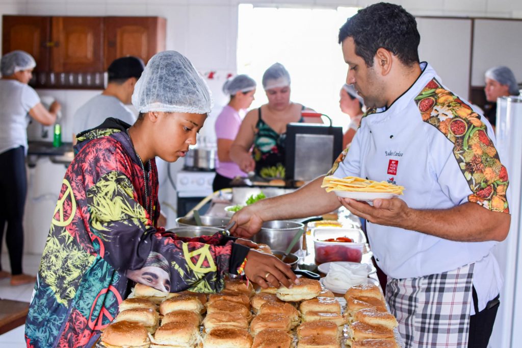 Prefeitura de Gravatá realiza curso de Hot Dog Gourmet – Prefeitura de  Gravatá